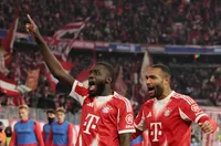 ПСЖ ще извади солидна оферта за Упамекано