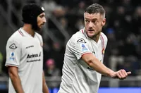 Домът на Джейми Варди е бил ограбен в Италия