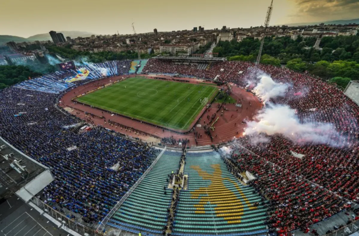 Полицията в Монтана е предотвратила бой между фенове на Левски и ЦСКА