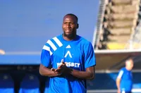 Мустафа Сангаре оглави класация