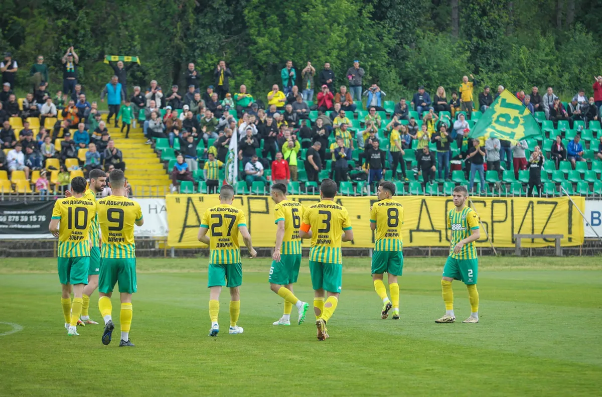 Полузащитник на Добруджа пред завръщане в Белгия