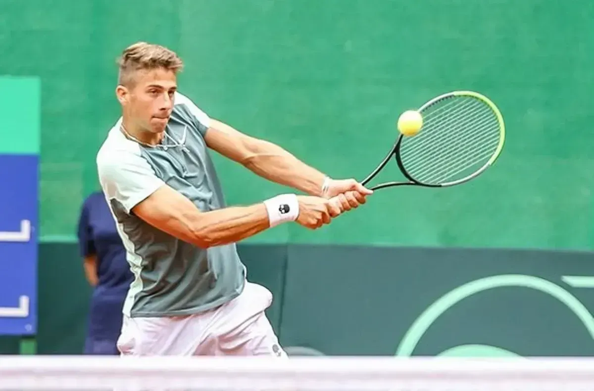 Донски на полуфинал в Мая