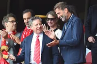 Ливърпул вика на пожар Юрген Клоп, за да спасят сезона?