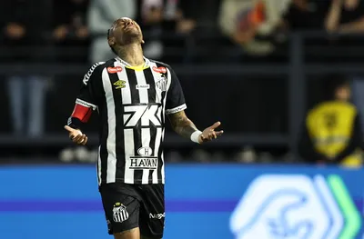 Неймар се разписа за ключова победа на Сантос в битката за оставане в елита