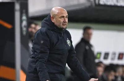 Живондов ще остане в щаба на Хьогмо