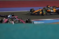 Четирима пилоти тръгват от бокса за спринта в Катар