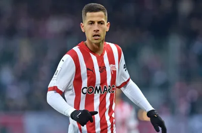 Краковия спечели БГ дербито на Полша срещу Корона