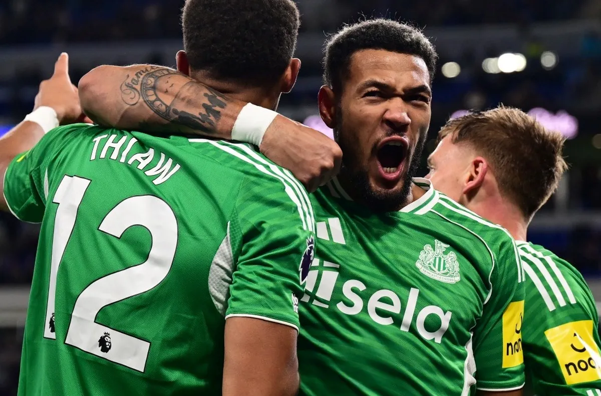 Нюкасъл подари на треньора си първа победа като гост във Висшата лига