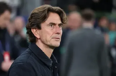 Треньорът на Тотнъм критикува феновете