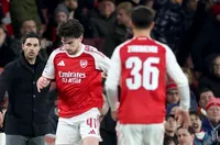 Ще остане ли Арсенал непобеден от Челси и след днес?