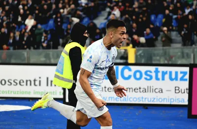 Интер се върна на победния път