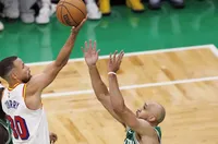 Сет Къри подписва с Голдън Стейт Уориърс до края на сезона в НБА