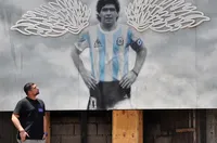 Търсят детайли около новия съдебен процес за смъртта на Марадона