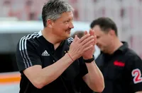 Испанските клубове на Пенев изразиха подкрепа