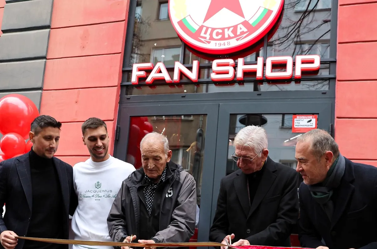 Новият магазин на ЦСКА отвори врати в София