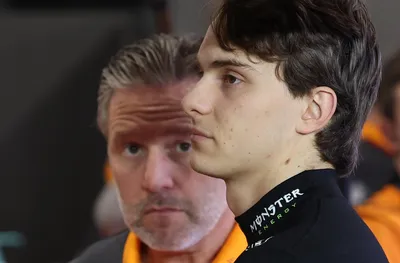 Формула 1: Пиастри пропуска първата свободна тренировка в Абу Даби