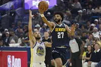 Джамал Мъри отказа Индиана Пейсърс с 52 точки