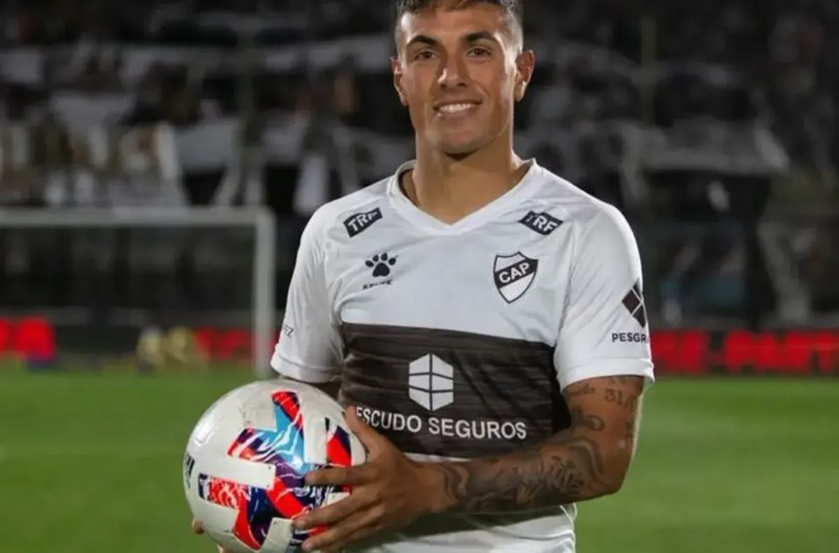 Матиас Тисера е под наем в Уракан Централният нападател Матиас