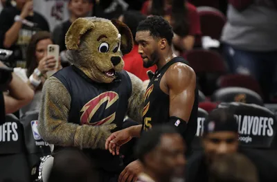 Глобиха Кливланд Кавалиърс с 250 000 долара