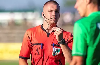 БФС обяви съдийските назначения за двете дербита във Варна