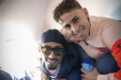 Проблем за Барса! Отборът не успя да излети за Севиля заради мъгла