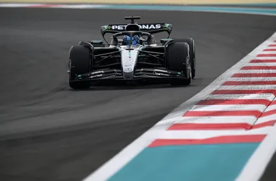 Джордж Ръсел завъртя най-бързата обиколка в третата тренировка в Абу Даби