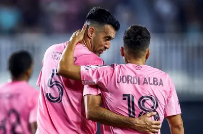 Последният танц: Бускетс и Алба “окачиха бутонките”