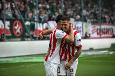 Минчев и Краковия не успяха да се справят с пряк конкурент за челото в Полша