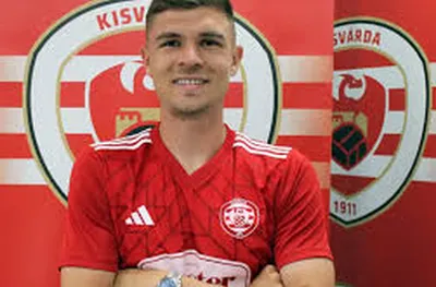 Тонислав Йорданов влезе като смяна при загубата на Кишварда от Ференцварош