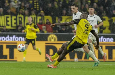Борусия (Дортмунд) се справи с Хофенхайм