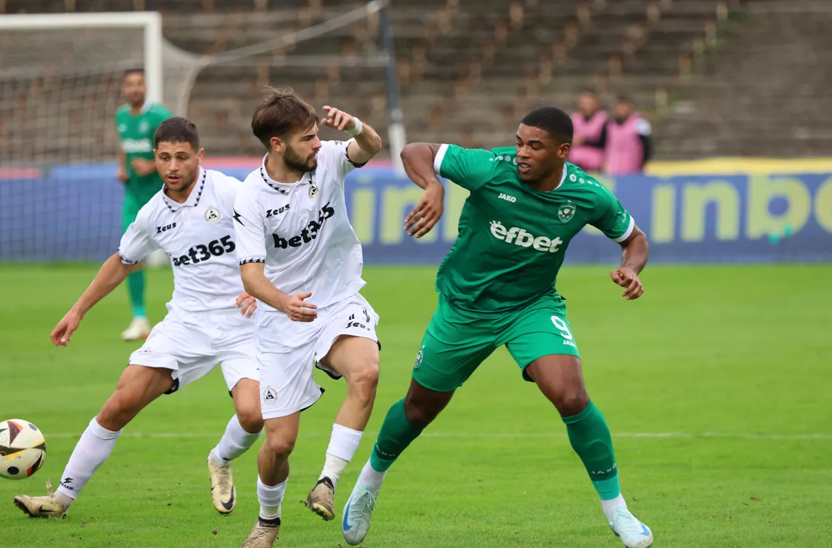 НА ЖИВО: Лудогорец - Славия 0:0