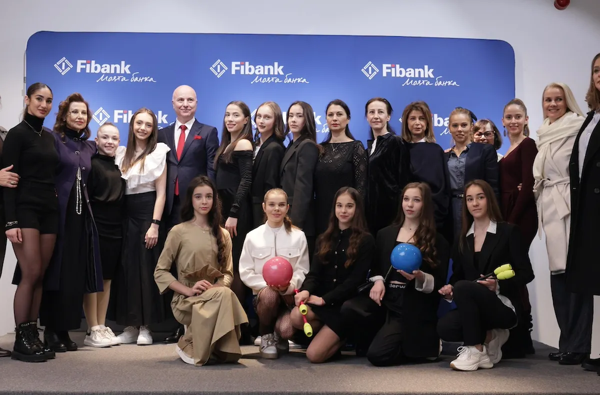 Fibank представи новия благотворителен календар в подкрепа на художествената гимнастика 