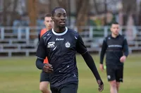 Веласкес си хареса халф на Славия