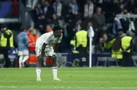 Реал (Мадрид) с финална оферта за нов договор към Винисиус