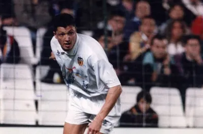 Бивш съотборник на Любо Пенев във Валенсия с обнадеждаваща новина