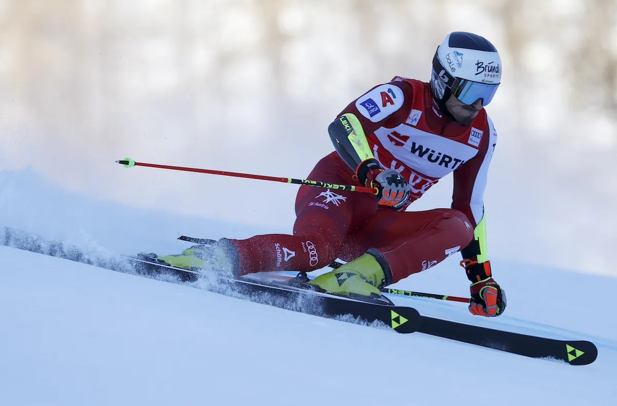 Австриец най-бърз след първия манш на гигантския слалом във Вал д'Изер