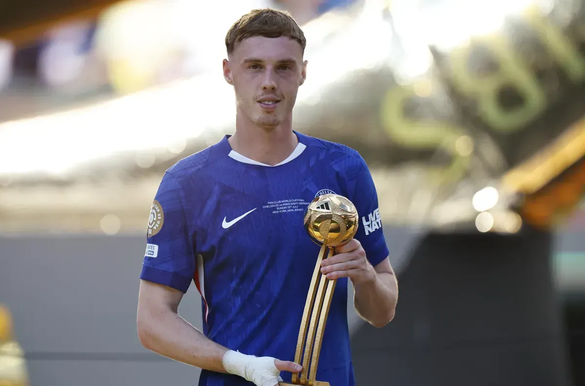 Коул Палмър все още изпитва болка и не е способен