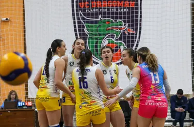 ОБЗОР: Марица, Левски, Славия и ЦПВК с победи, шампионките на върха след полусезона