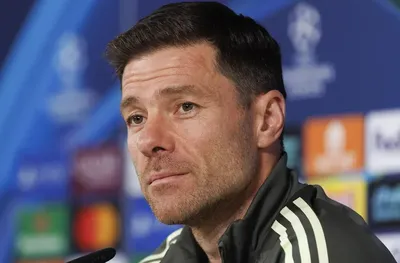 Алонсо не се тревожи за бъдещето си в Реал