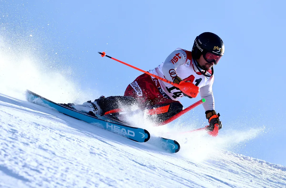 Алберт Попов се класира за втория манш на слалома във Вал д'Изер