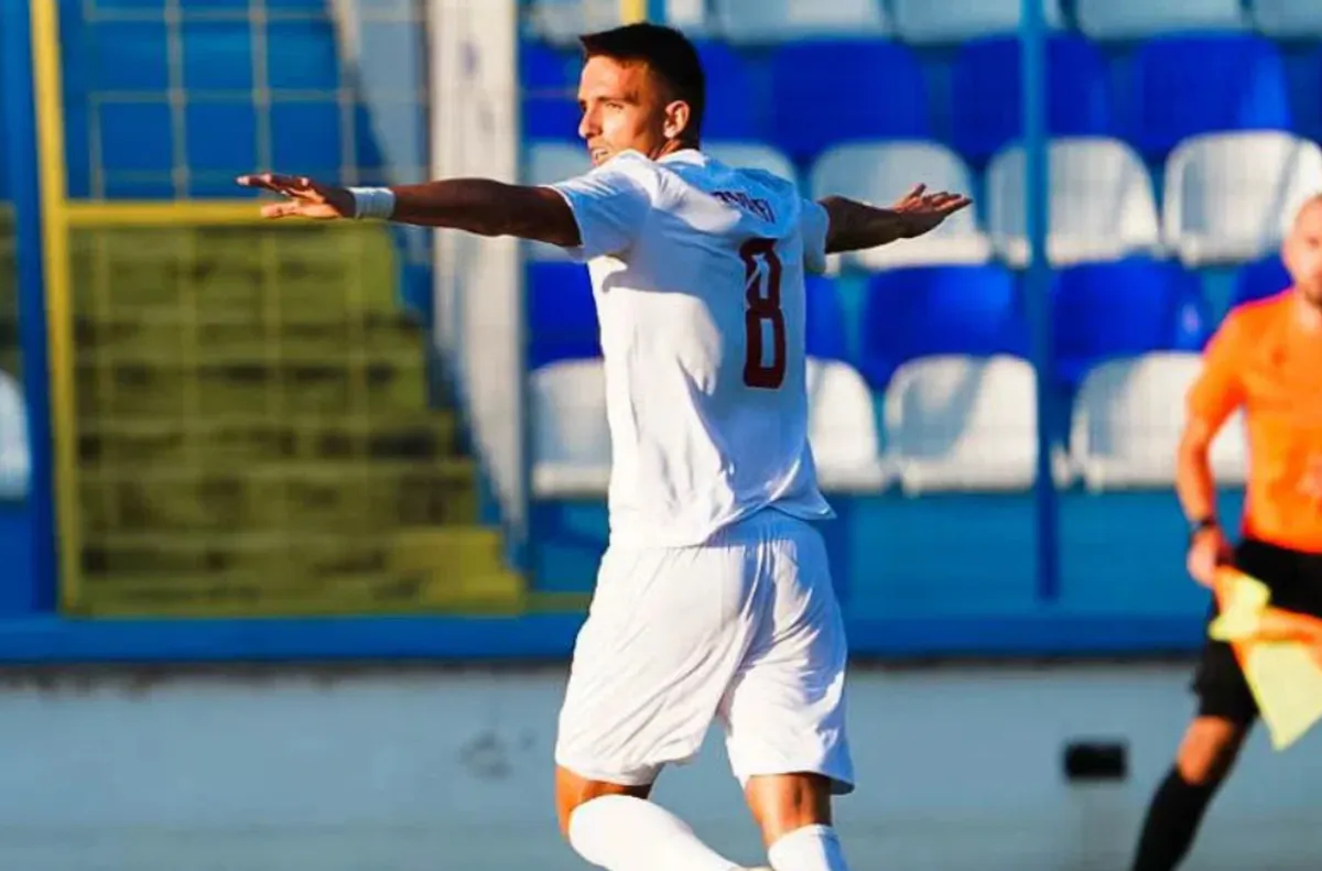 Клубът вече освободи и нападател Фратрия обяви раздяла с още