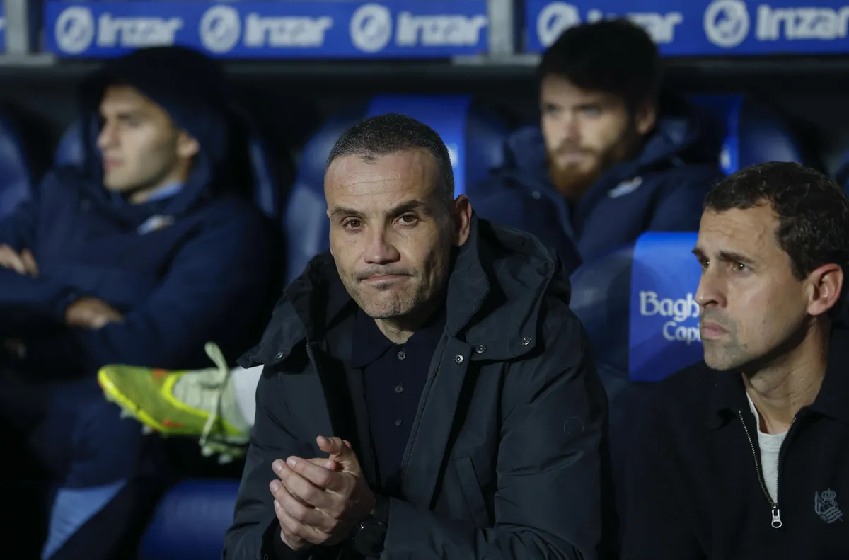 Реал Сосиедад уволни треньора Серхио Франсиско след като тимът записа