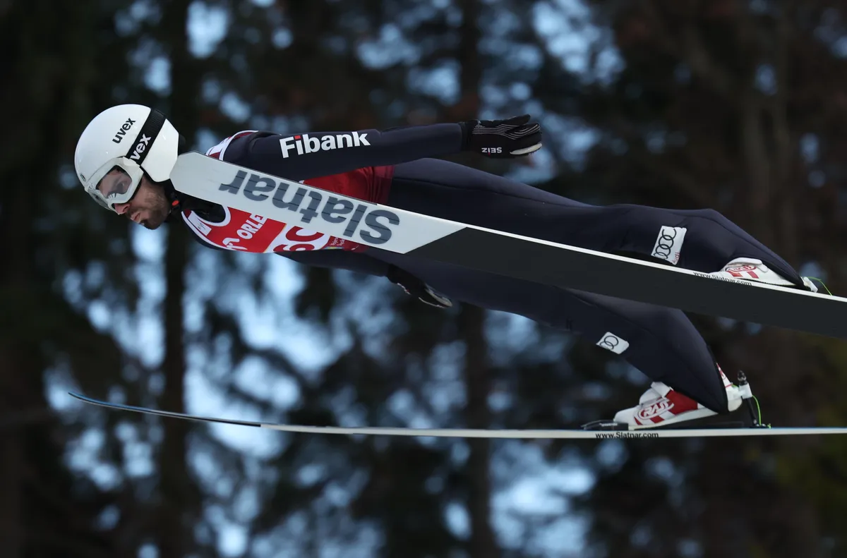 Българската звезда в ски скока Владимир Зографски преодоля квалификацията и