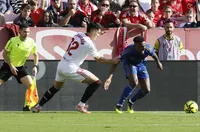 Севиля отнесе Овиедо с 4:0 у дома (ВИДЕО)