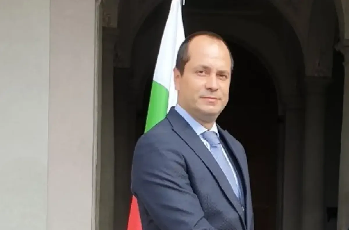 Кметът на Враца Калин Каменов използва социалните мрежи за да