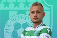 Отбори от Първа и Втора лига искат халф на Черно море