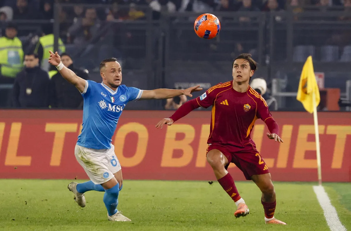 Пауло Дибала ще напусне Рома след края на сезона твърди