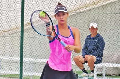 Стаматова бие в Турция