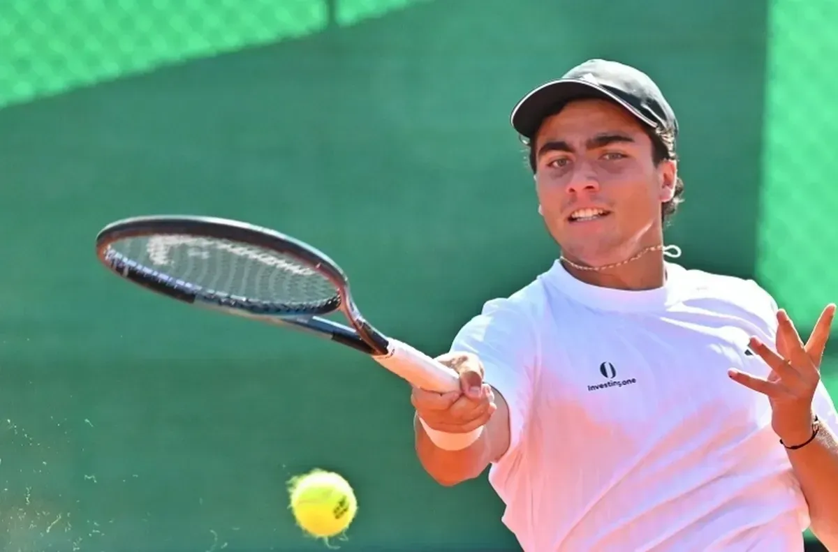 На изискана гала вечеря в Юнашкия салон във Варна се