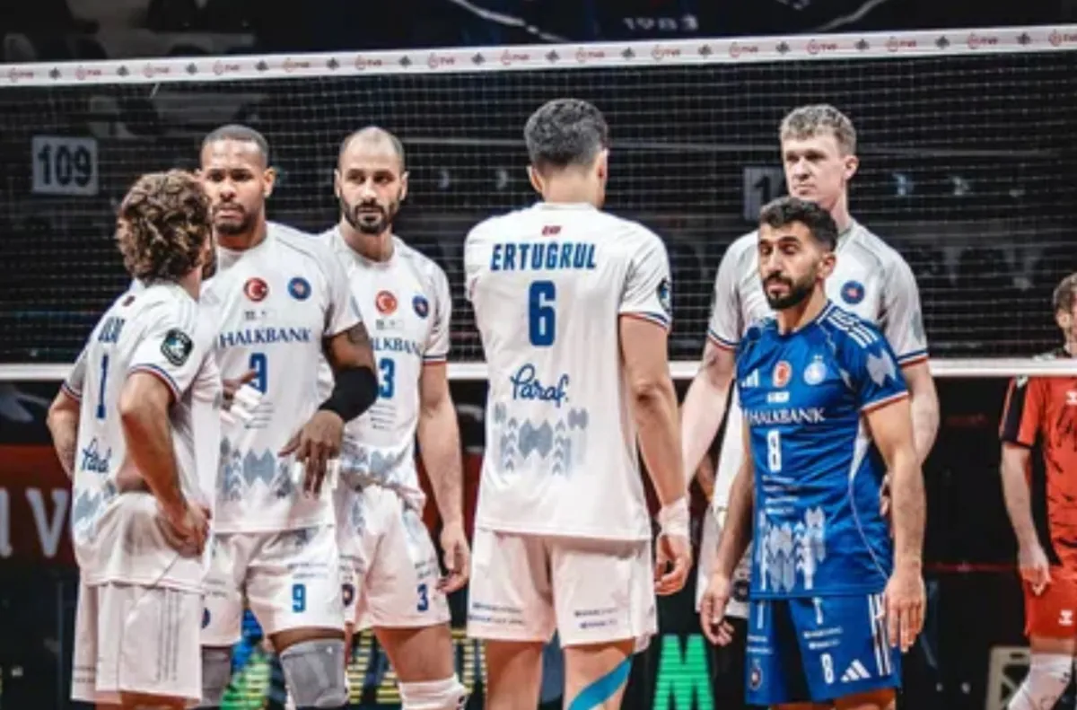 Цветан Соколов напусна принудително игра в първия гейм Волейболната звезда